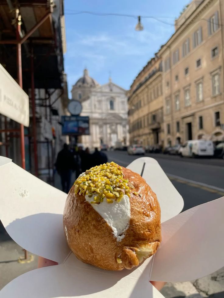 Il Maritozzaro – The Original Since 1960 (and Rome's Most Famous Breakfast)