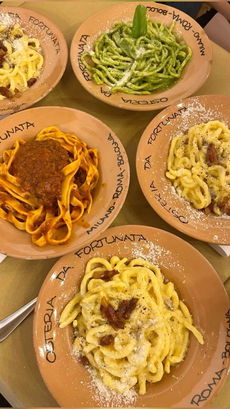 Osteria da Fortunata – Fresh Pasta Made Right in Front of You (and the Woman at the Window)